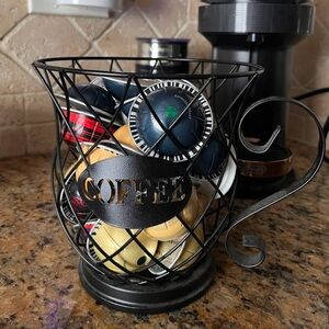 Nespresso Milk Frother and 26 Vertuo Coffee Pod Set